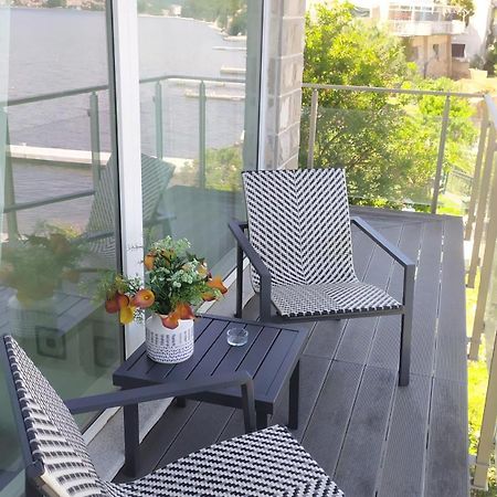Aurora House Duplex Apartman Njivice Kültér fotó