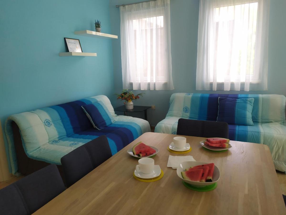 Aurora House Duplex Apartman Njivice Kültér fotó